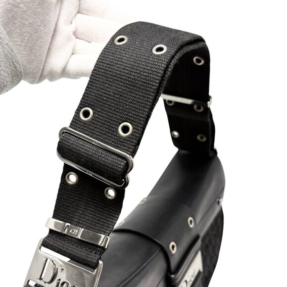 Christian Dior Vintage 2002 Trotter Street Chic Columbus Shoulder Bag [106203] - Picture 14 of 15